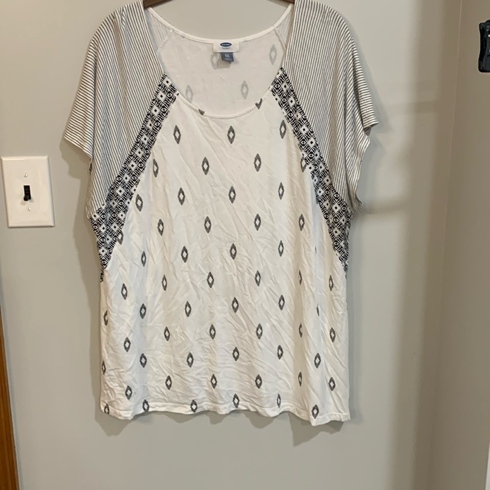 Old Navy Top Womens XXL Scoop Neck Short Sleeve Tee Geometric Mixed Print‎ Boho